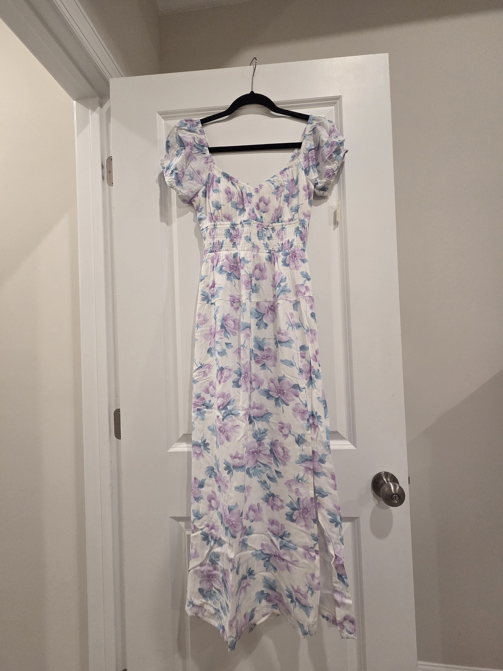 Hollister Short Sleeve Open Back Maxi Dress in Lavender and Blue